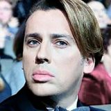 Как Галкин* зарабатывает на сбившихся в стаи русских за границей