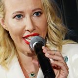 Попавшая в ловушку Собчак изменила лицо после возвращения в Россию