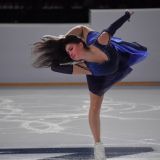 Алина Загитова получила травму на работе