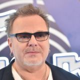 Пресняков предъявил свою публике свою маму: За все благодарю