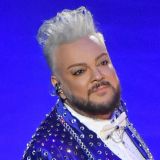 Психолог назвал причины появления Киркорова на сцене в прозрачных лосинах