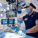 Жителям ДНР и ЛНР помогают более 200 медиков из Москвы