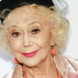 Немоляева сломала ногу