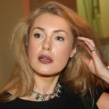 Шукшина обсудила с подписчиками Малахова и Барановскую