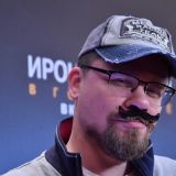 Почему Харламов живет с матерью: объяснил психолог