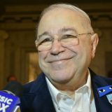 Молодая жена Петросяна похвасталась новым модным свитером