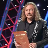 Почему Игорю Николаеву не стоило отдавать дочь в обычную школу – мнение семейного психолога