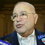 Уставшая от новогодних пробок молодая жена Петросяна пожаловалась поклонникам