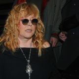 Блогер сообщил о задержании чиновников в Израиле после выдачи паспорта Пугачевой