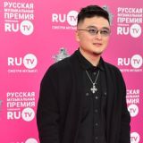 Анатолий Цой поздравил читателей 