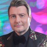 Николай Басков поздравил читателей 