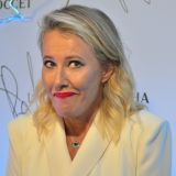 Модница Собчак рассказала о своем отношении к странным сумкам