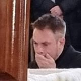 Упокой душу усопшей рабы: красавец-сын упал на колени перед гробом Инны Чуриковой 