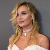 Савичева рассказала о ненависти Гагариной: А за что ей меня любить?