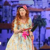 Удовиченко заменили в спектакле после перелома спины