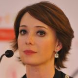 Хаматова публично поддержала Азеджакову после громкого скандала