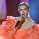 Вера Брежнева вышла на сцену после длительного перерыва