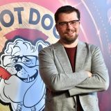 В компанию к Асмус? Главная женщина Харламова тащит к нему в дом новую любовницу