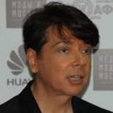 Жена Валентина Юдашкина покинула Москву ради встречи с внуками