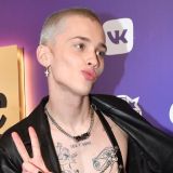 Милохин удивил фанатов фотографией в необычном костюме