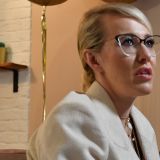 Замужняя Собчак предъявила сообщения от тайного поклонника