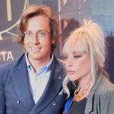 Как бросившие замок Пугачева и Галкин* экономят на коммуналке