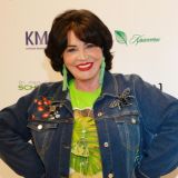 Мама дорогая: 73-летнюю Бабкину без косметики приняли за продавщицу из привокзального буфета