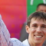 Погоняй шершавого: извращенец Панин заснял свои тошнотворные утехи в мужском сортире 