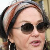 Лариса Гузеева рассказала о важности любви к самому себе