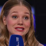 Прилетевшая в Сочи Асмус отправилась в баню