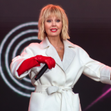 Глубокие морщины и круги под глазами: певица Валерия ужаснула своим видом