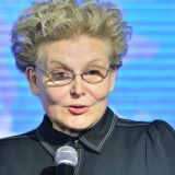 Малышева напомнила о правильном способе ходить в туалет