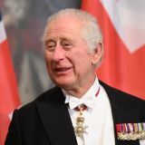 После скандала с принцем Гарри король Карл III пытается сохранить отношения с принцем Уильямом