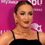 Череде провалов Бузовой нашли простое объяснение: Хороша лишь в одном