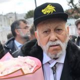 Бедрос Киркоров вывел в свет молодую спутницу