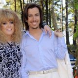 Отъезд Пугачевой назвали завершением эпози либерализма в России