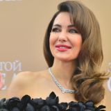 Преобразившуюся Екатерину Климову сравнили с Анджелиной Джоли