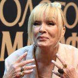 Шабаш иноагентов и предателей: Вайкуле передает сборы от концертов украинским нацистам