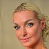 Кушанашвили защитил Волочкову в скандале из-за выпускного ее дочери