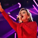 Буланова шокировала грустным видом на собственной свадьбе