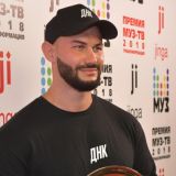 Джиган исполнил новую песню вместе с трехлетним сыном