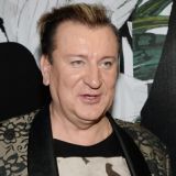 Напоил пассажиров коньяком: выходка Пенкина в самолете попала на видео