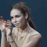 Ляйсан Утяшева рассказала как покорила сердце Павла Воли