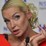 Анастасия Волочкова пострадала во время откровенной съемки с кроликами