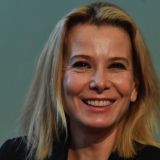 Отставить шутки: стали известны доходы Высоцкой за последний год