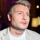 Басков влюбился в загадочную брюнетку