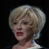 Ситуация критическая: Елена Яковлева нуждается в поддержке