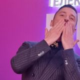 Интимный обряд Лазарева перед выходом на сцену попал на видео