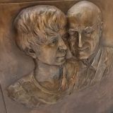 О могилe Этуша и его жены будет заботиться чужой человек 