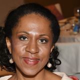 Елена Ханга дала оригинальный рецепт супа: вкусно и полезно